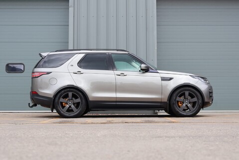 Land Rover Discovery  HSE 7 seater with huge factory spec 360 camera pan roofs black pack FSH 10