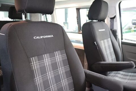 Volkswagen California 2022 OCEAN TDI 4MOTION WITH 5 YEAR M/FACT WARRANTY LAST OF 4 MOTION MODEL  22