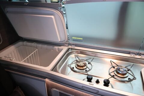 Volkswagen California 2022 OCEAN TDI 4MOTION WITH 5 YEAR M/FACT WARRANTY LAST OF 4 MOTION MODEL  27