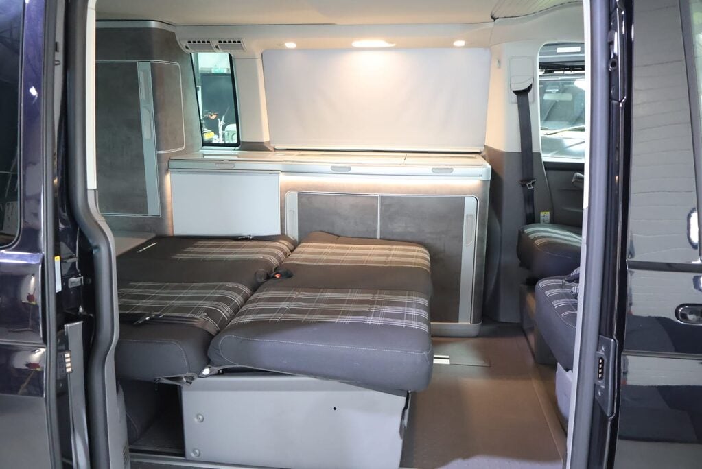Volkswagen California 2022 OCEAN TDI 4MOTION WITH 5 YEAR M/FACT WARRANTY LAST OF 4 MOTION MODEL  33