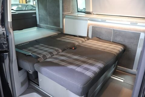 Volkswagen California 2022 OCEAN TDI 4MOTION WITH 5 YEAR M/FACT WARRANTY LAST OF 4 MOTION MODEL  38