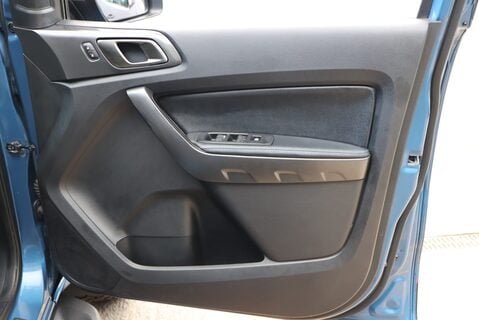 Ford Ranger RAPTOR ECOBLUE BESPOKE STYLED BY SEEKER UK  COMES WITH 12 MONTHS WARRANTY 14