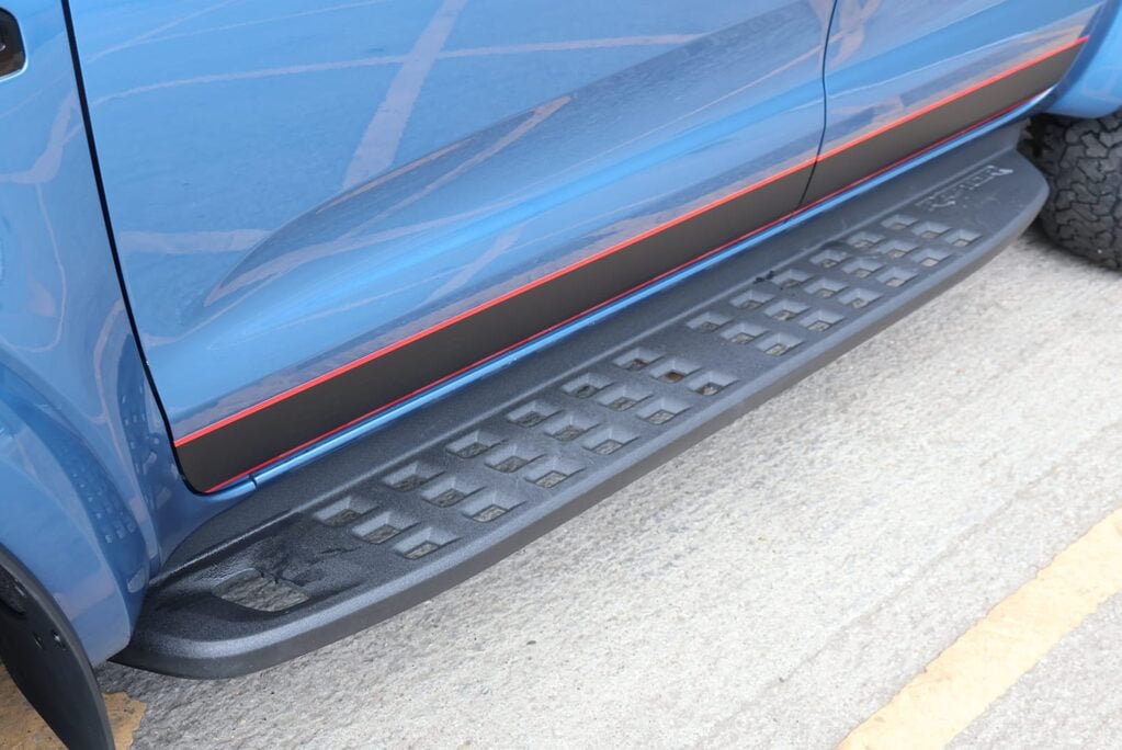 Ford Ranger RAPTOR ECOBLUE BESPOKE STYLED BY SEEKER UK  COMES WITH 12 MONTHS WARRANTY 19