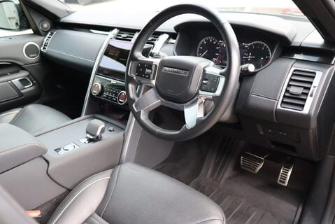 Land Rover Discovery COMMERCIAL DYNAMIC HSE WITH A REAR SEAT CONVERSION 12
