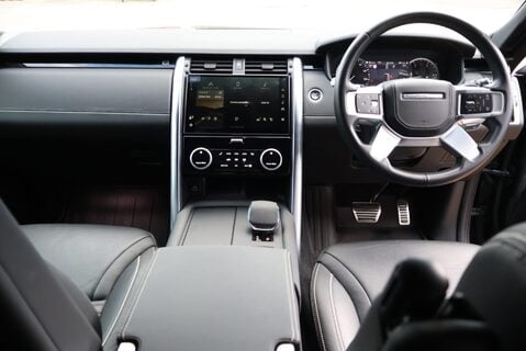 Land Rover Discovery COMMERCIAL DYNAMIC HSE WITH A REAR SEAT CONVERSION 17