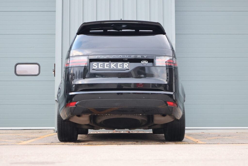 Land Rover Discovery COMMERCIAL DYNAMIC HSE WITH A REAR SEAT CONVERSION 10