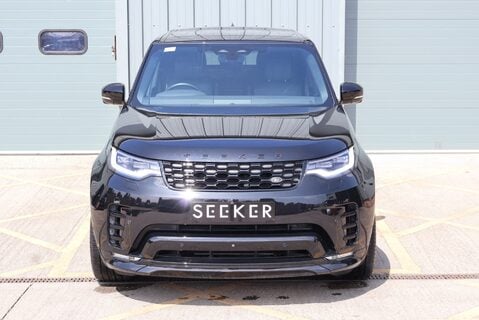 Land Rover Discovery COMMERCIAL DYNAMIC HSE WITH A REAR SEAT CONVERSION styled by seeker  5