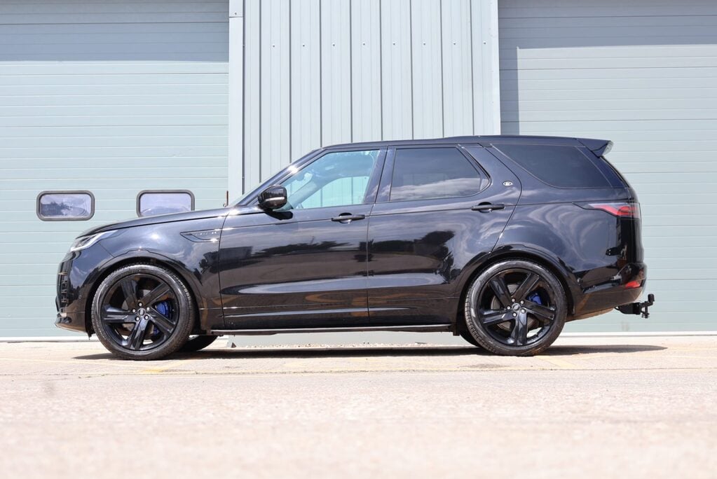 Land Rover Discovery COMMERCIAL DYNAMIC HSE WITH A REAR SEAT CONVERSION styled by seeker  6