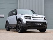 Land Rover Defender 110 110 HARD TOP SE MHEV with full dealer history and genuine rear seats fitted 1