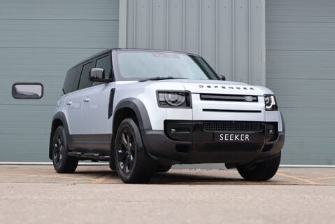 Land Rover Defender 110 110 HARD TOP SE MHEV with full dealer history and genuine rear seats fitted 1
