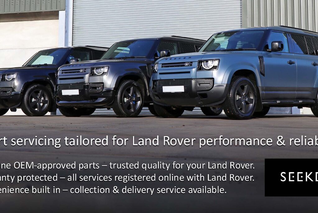 Land Rover Defender 110 110 HARD TOP SE MHEV with full dealer history and genuine rear seats fitted 9
