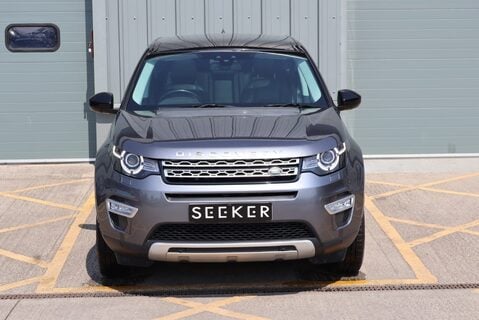 Land Rover Discovery Sport 2.0 TD4 HSE LUXURY pan roof 20 inch black wheels black roof 1 owner 7 seats 5