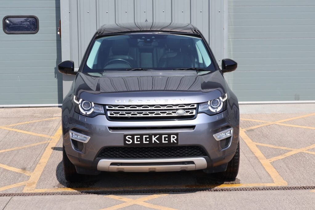 Land Rover Discovery Sport 2.0 TD4 HSE LUXURY pan roof 20 inch black wheels black roof 1 owner 7 seats 5