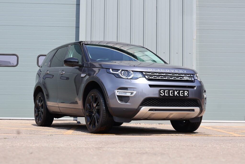 Land Rover Discovery Sport 2.0 TD4 HSE LUXURY pan roof 20 inch black wheels black roof 1 owner 7 seats 1