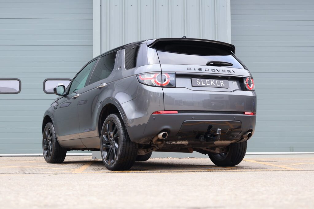 Land Rover Discovery Sport 2.0 TD4 HSE LUXURY pan roof black pack + wheels black roof 1 owner 7 seats 4