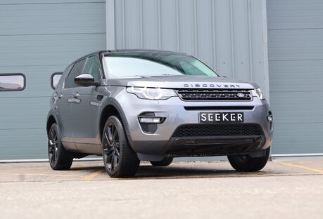 Land Rover Discovery Sport 2.0 TD4 HSE LUXURY pan roof black pack + wheels black roof 1 owner 7 seats