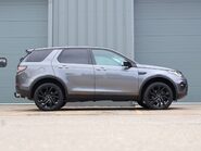 Land Rover Discovery Sport 2.0 TD4 HSE LUXURY pan roof black pack + wheels black roof 1 owner 7 seats 8