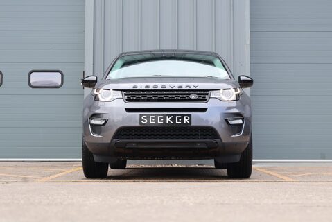 Land Rover Discovery Sport 2.0 TD4 HSE LUXURY pan roof black pack + wheels black roof 1 owner 7 seats 2
