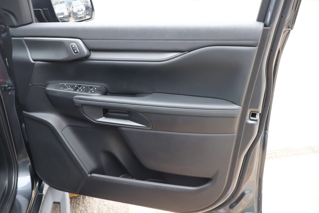 Ford Ranger BRAND NEW RAPTOR ECOBOOST 3.0 V6 PETROL STYLED BY SEEKER  14