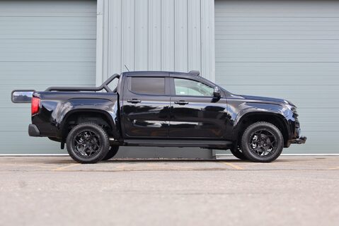 Volkswagen Amarok STYLE 4MOTION Full styling pack over 10k spend looks stunning  9