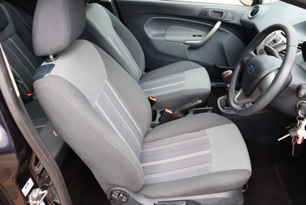 Ford Fiesta EDGE only 21000 miles from new recent service full Mot just completed  12