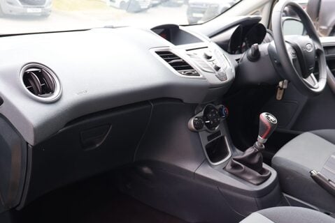 Ford Fiesta EDGE only 21000 miles from new recent service full Mot just completed  15