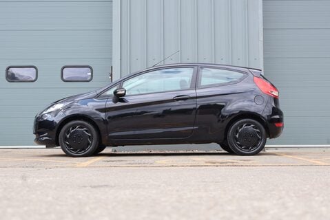 Ford Fiesta EDGE only 21000 miles from new recent service full Mot just completed  4
