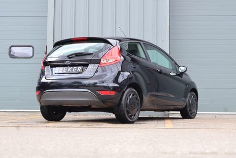 Ford Fiesta EDGE only 21000 miles from new recent service full Mot just completed  7