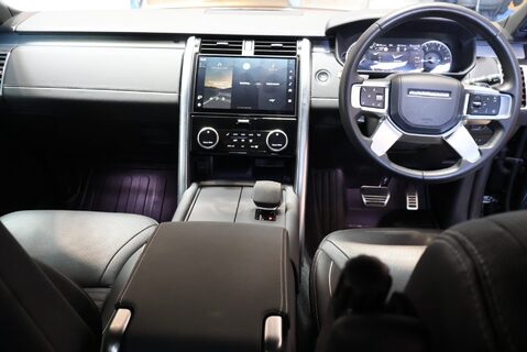 Land Rover Discovery R-DYNAMIC HSE MHEV with Genuine Hse rear seats and styling Huge spec  14