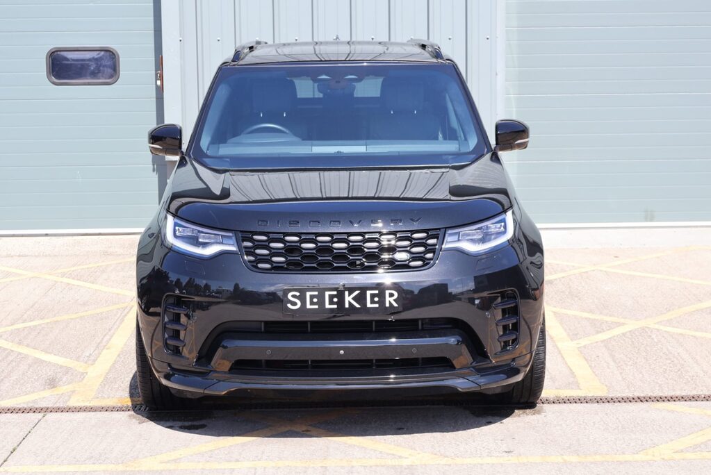 Land Rover Discovery R-DYNAMIC HSE MHEV with Genuine Hse rear seats and styling Huge spec  2
