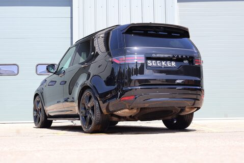 Land Rover Discovery R-DYNAMIC HSE MHEV with Genuine Hse rear seats and styling Huge spec  6