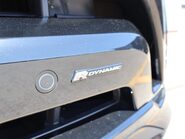 Land Rover Discovery R-DYNAMIC HSE MHEV   black pack side steps black wheels painted calipers 23