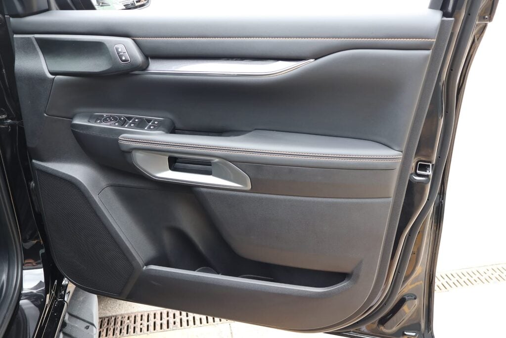 Ford Ranger Brand new WILDTRAK ECOBOOST MHEV plug in Hybrid Styled by seeker  24