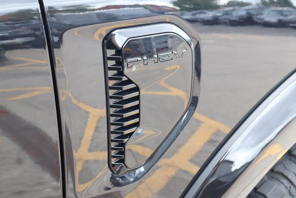 Ford Ranger Brand new WILDTRAK ECOBOOST MHEV plug in Hybrid Styled by seeker  26