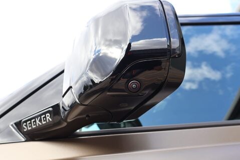 Land Rover Defender 90 Brand new HARD TOP 350  X-DYNAMIC HSE styled by seeker Matt PPF finish  20