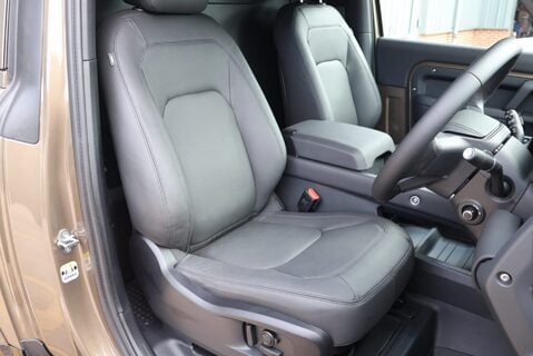 Land Rover Defender 90 Brand new HARD TOP 350  X-DYNAMIC HSE styled by seeker Matt PPF finish  25