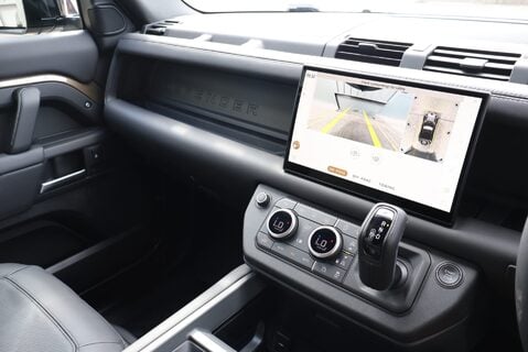 Land Rover Defender 90 Brand new HARD TOP 350  X-DYNAMIC HSE styled by seeker Matt PPF finish  27