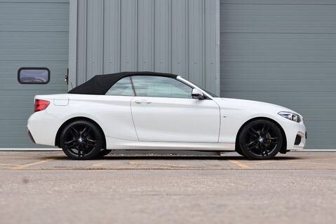 BMW 2 Series 218D M SPORT huge factory spec over 5k factory upgrades recent service  7