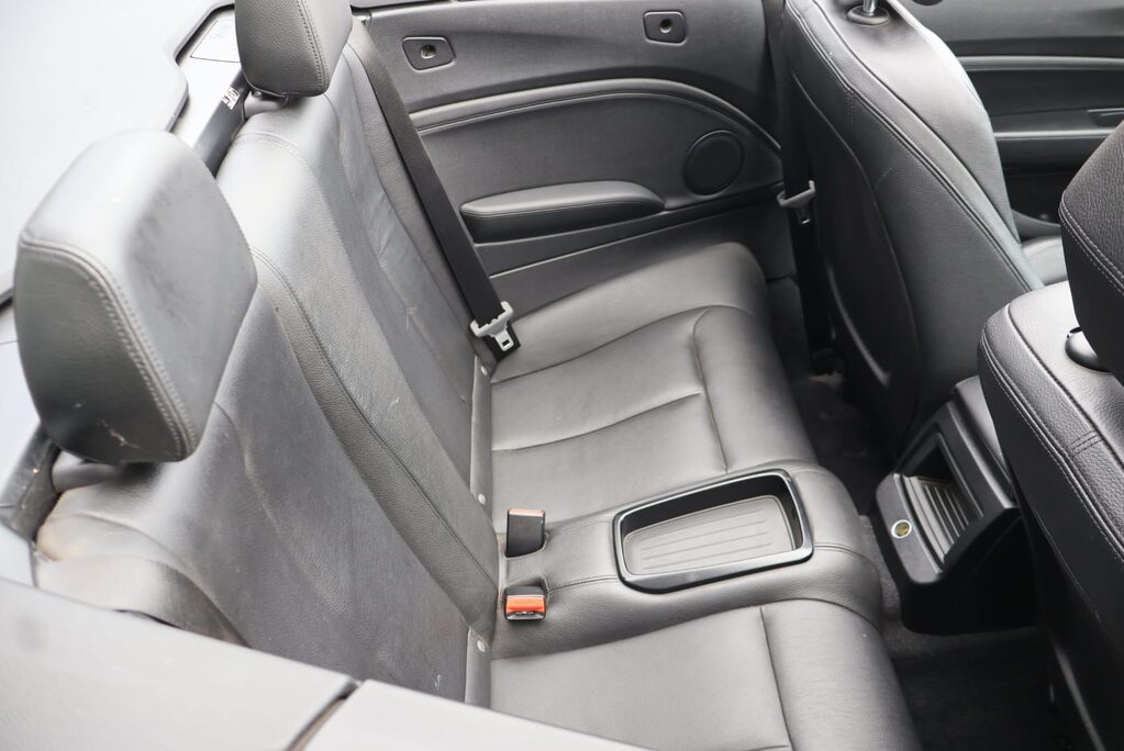 BMW 2 Series 218D M SPORT huge factory spec over 5k factory upgrades recent service  27