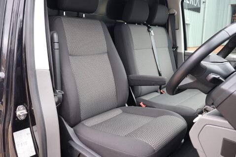 Volkswagen Transporter T30 TDI 150 HIGHLINE  AUTO styled by seeker with all terrain tyres  12