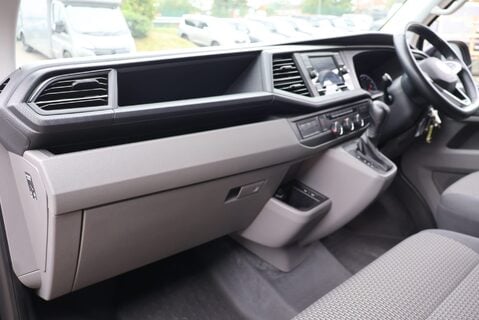 Volkswagen Transporter T30 TDI 150 HIGHLINE  AUTO styled by seeker with all terrain tyres  17