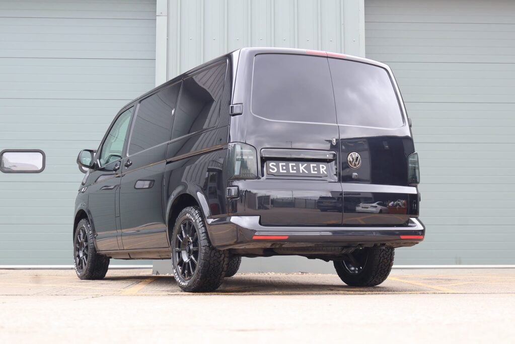Volkswagen Transporter T30 TDI 150 HIGHLINE  AUTO styled by seeker with all terrain tyres  6