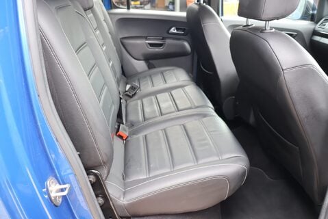 Volkswagen Amarok DC V6 TDI AVENTURA BLACK EDITION 4MOTION Rare model with full history  13