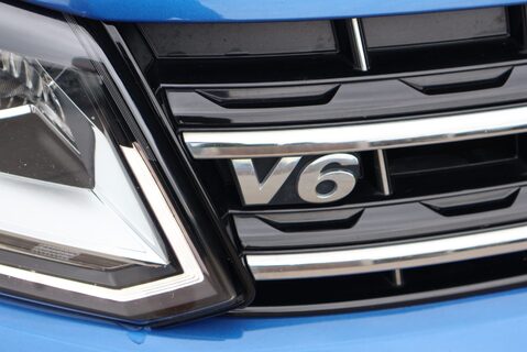 Volkswagen Amarok DC V6 TDI AVENTURA BLACK EDITION 4MOTION Rare model with full history  21