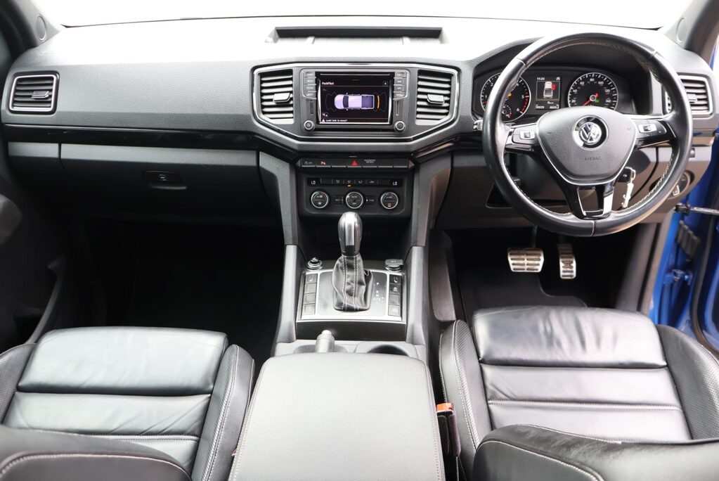 Volkswagen Amarok DC V6 TDI AVENTURA BLACK EDITION 4MOTION Rare model with full history  16
