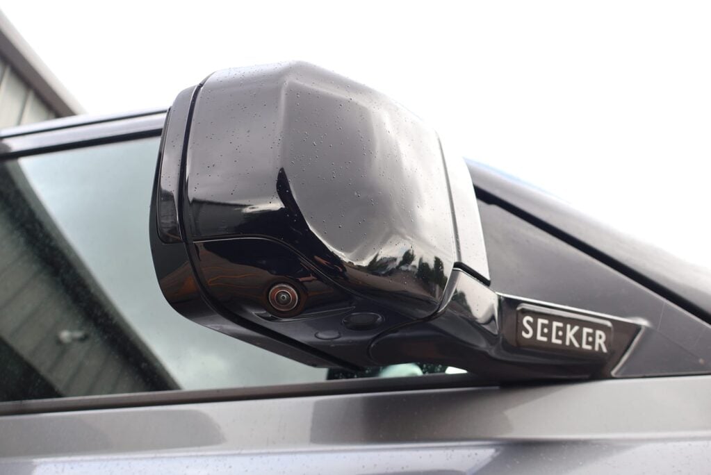 Land Rover Defender 110 HARD TOP SE MHEV styled by seeker genuine rear seat conversion 15k upgrades 14