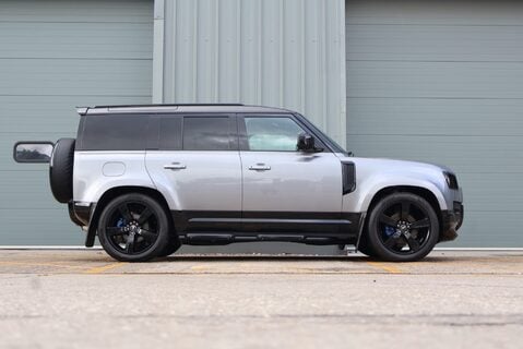 Land Rover Defender 110 HARD TOP SE MHEV styled by seeker genuine rear seat conversion 15k upgrades 7