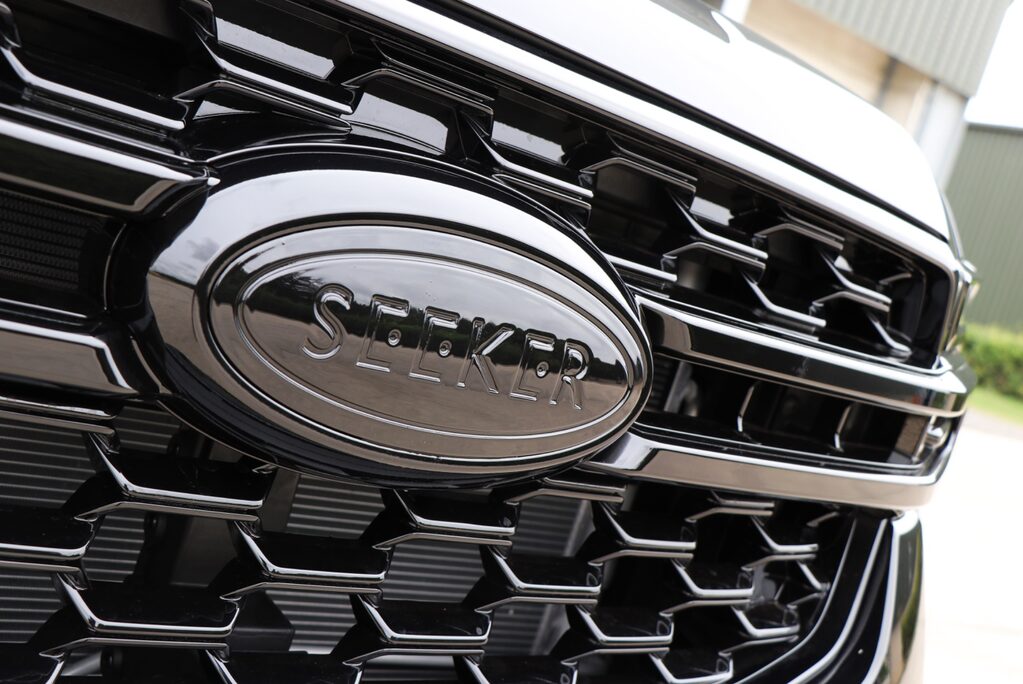Ford Ranger Brand new WILDTRAK 2.3  MHEV plug in hybrid styled at seeker  11
