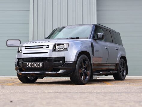 Land Rover Defender 110 HARD TOP SE MHEV HUGE SPEC STYLED BY SEEKER UK 15K UPGRADES 