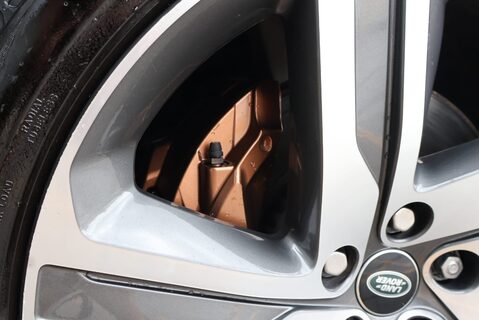 Land Rover Discovery HSE MHEV commercial with a rear seat conversion styled by seeker Uk 6